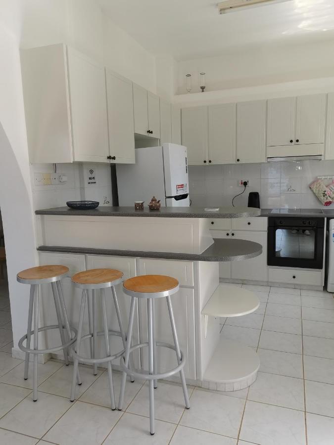 Seaclusion Vacation Villa Помос Экстерьер фото